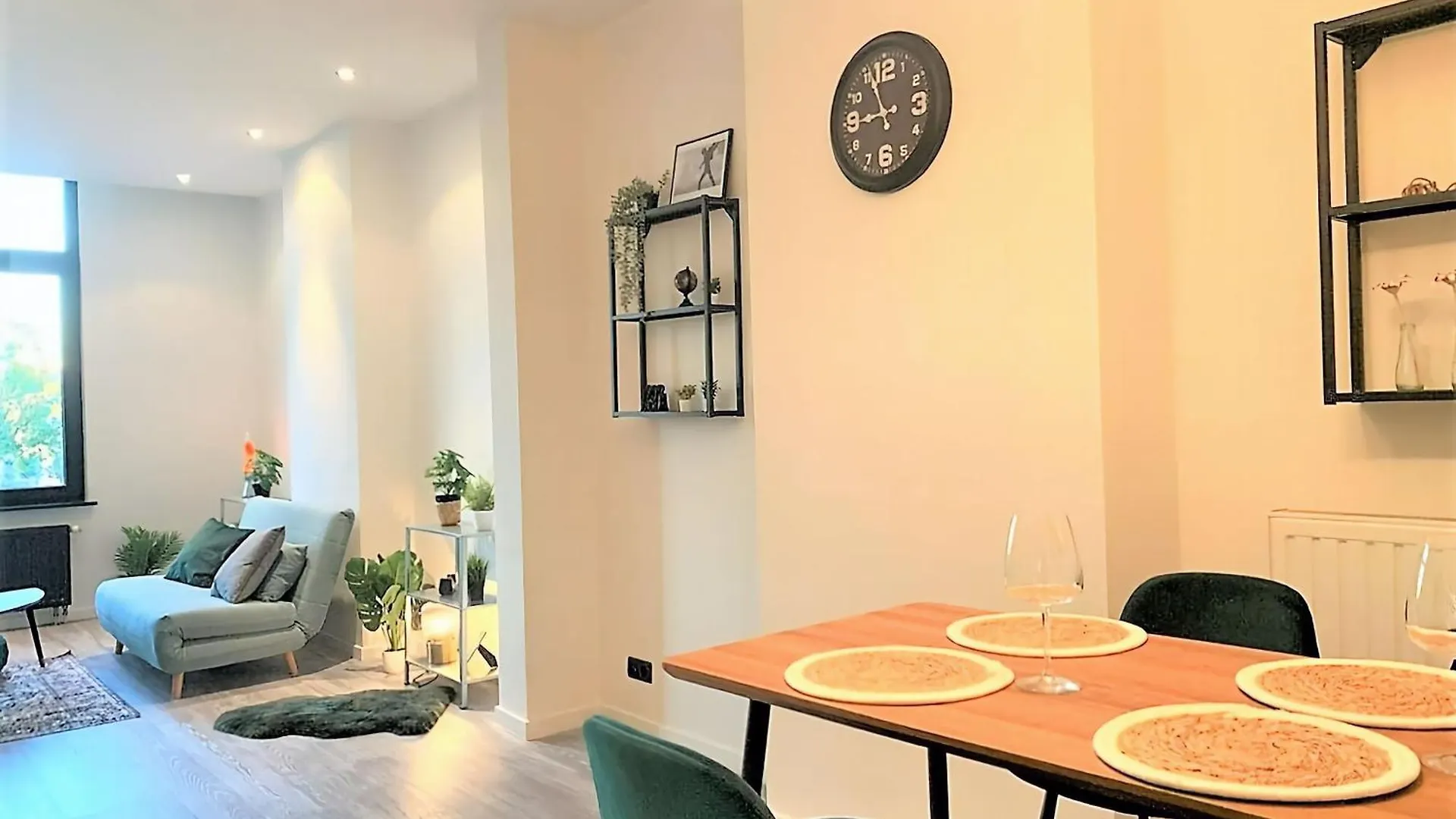Royal South - Apartment Antwerp With Parkview location